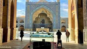 İsfahan Cümə Məscidinin təsvirolunmaz gözəlliyindən bir lövhə